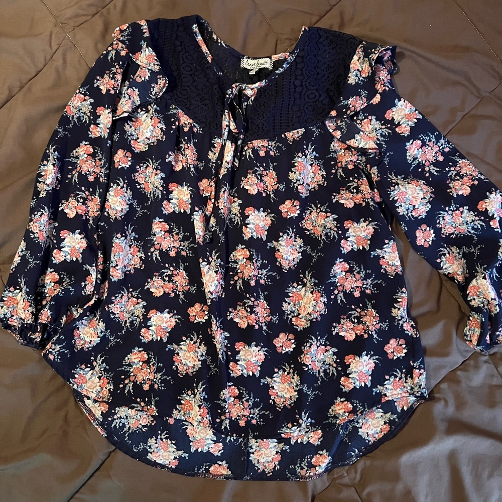 Crave Fame Navy Floral 3/4 Sleeve Blouse